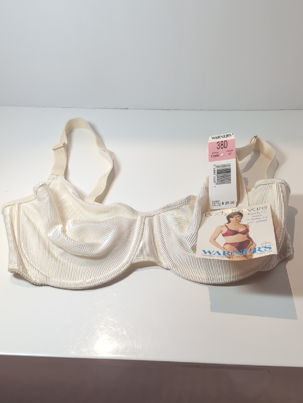 Warner's Ivory Ribbed Underwire Bra - 38D NWT